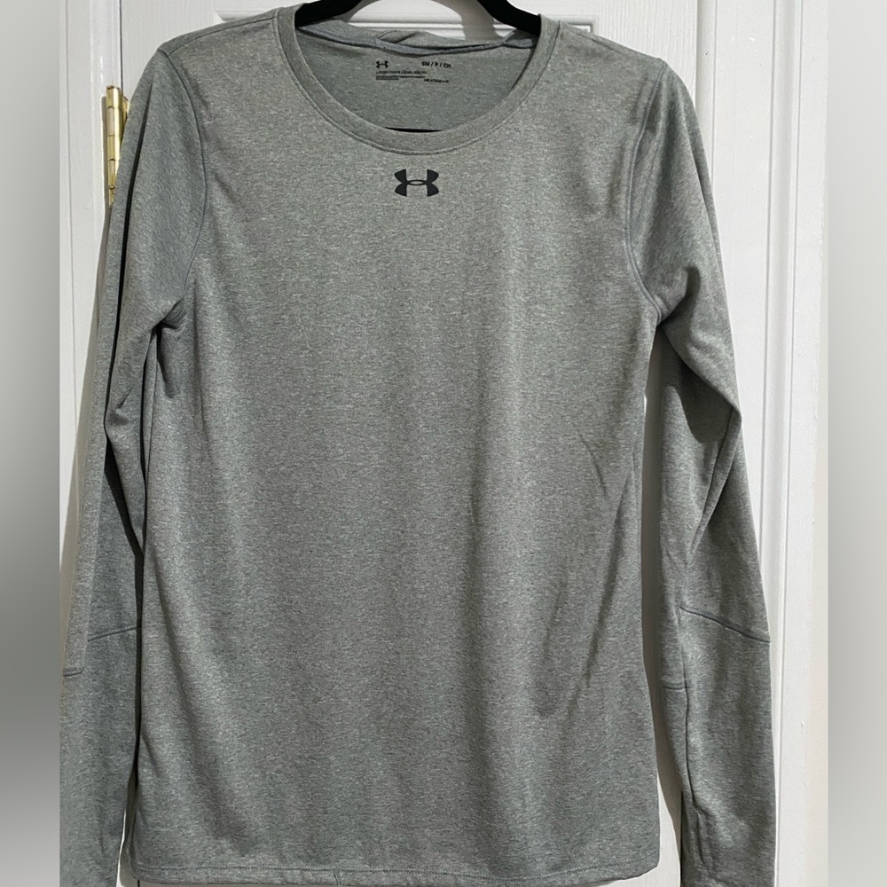 Under Armour performance top, NWT, gray S
